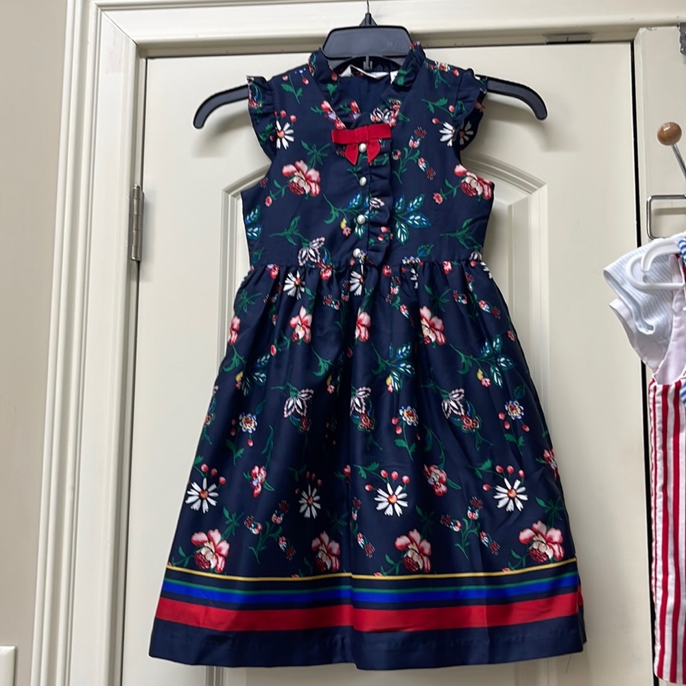 NWT Beautiful Holiday Dress